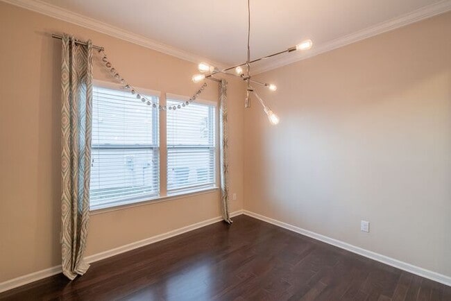 Building Photo - Third month rent free if you sign a lease before 01/31! Spacious 4 Bedroom, 3.5 Bath Home for Ren...