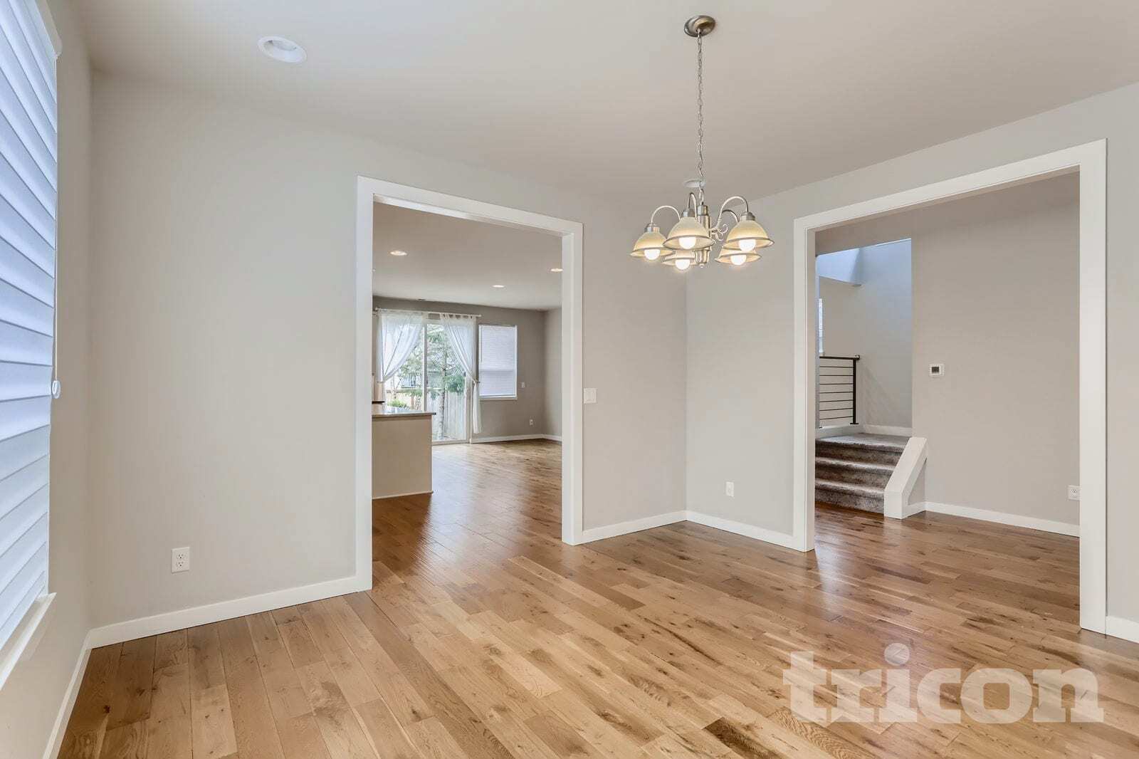 Building Photo - 5035 SE Knapp St