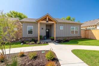 Building Photo - Twill Centennial Crossing