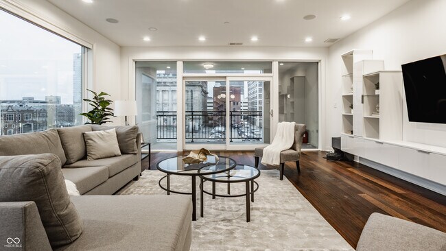 Building Photo - 333 Massachusetts Ave