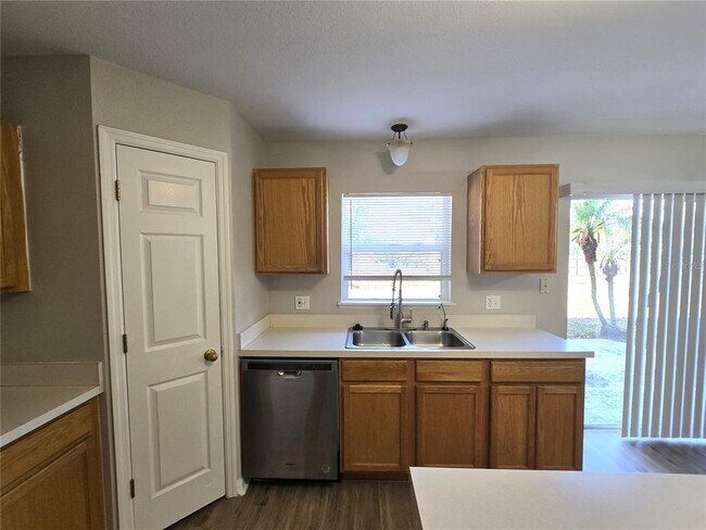 Building Photo - 13404 Copper Head Dr