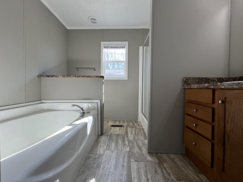 Building Photo - 35 Water Oak Ct