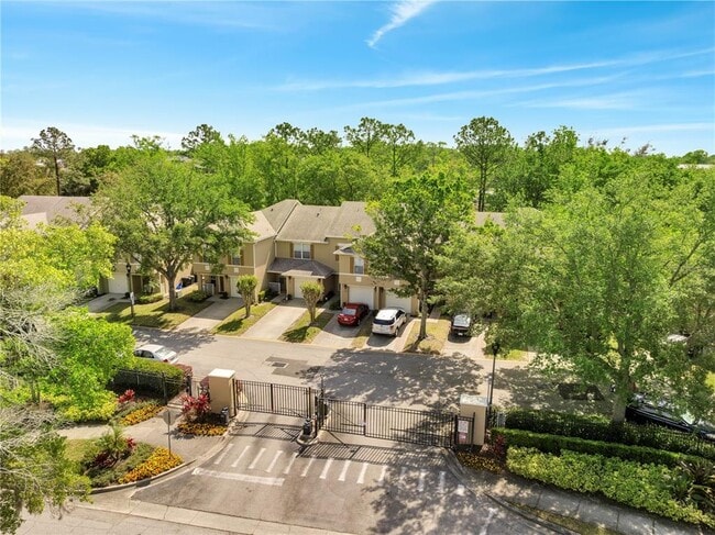 Building Photo - 200 Sterling Springs Ln