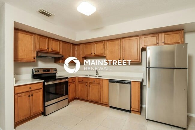 Building Photo - 4 Bedroom Pet-Friendly Home in Palm Bay, F...