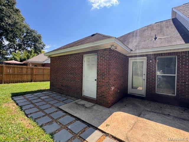 Building Photo - 142 James Dr