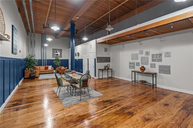 Building Photo - 1 Tupperware Dr