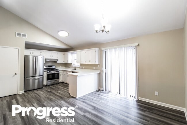 Building Photo - 3375 Revere Cir