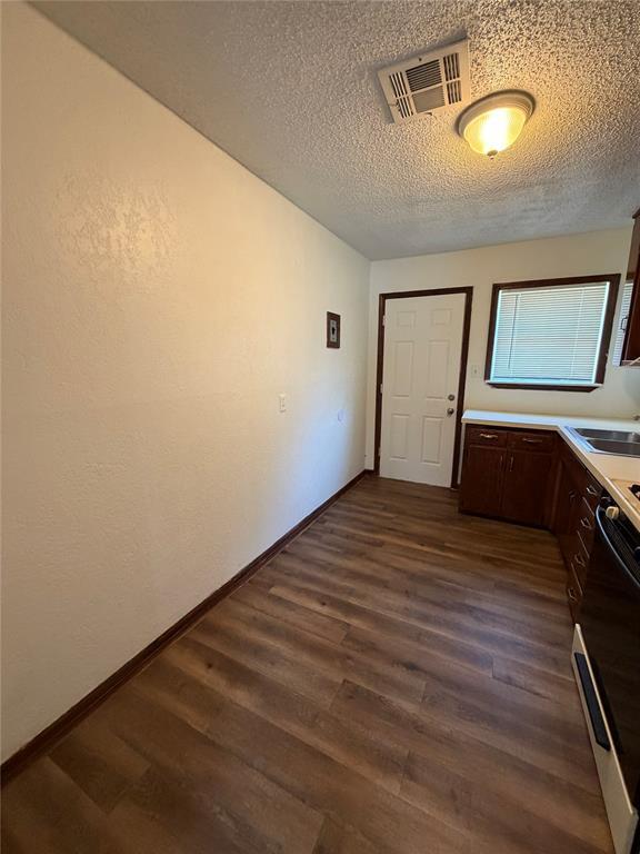 Building Photo - 412 Babb Dr