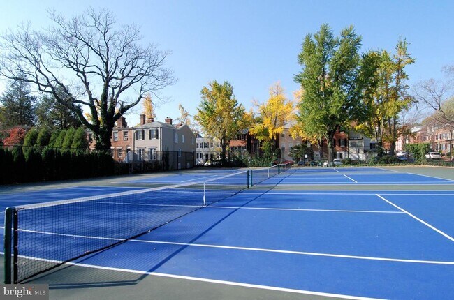 Building Photo - 2500 Q St NW