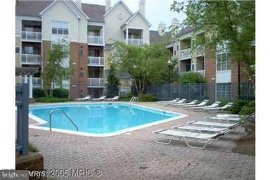 Building Photo - 2204 Westcourt Ln