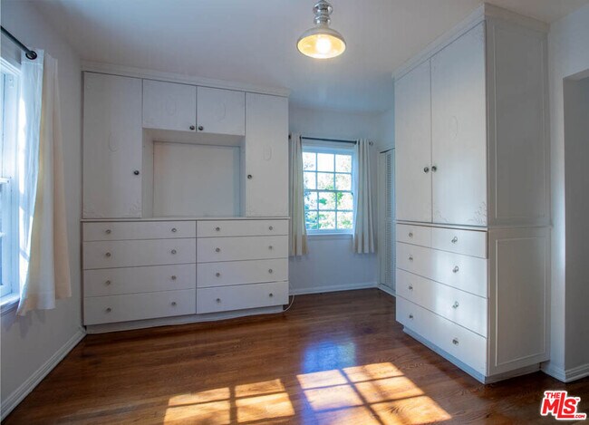 Building Photo - 12056 Laurel Terrace Dr