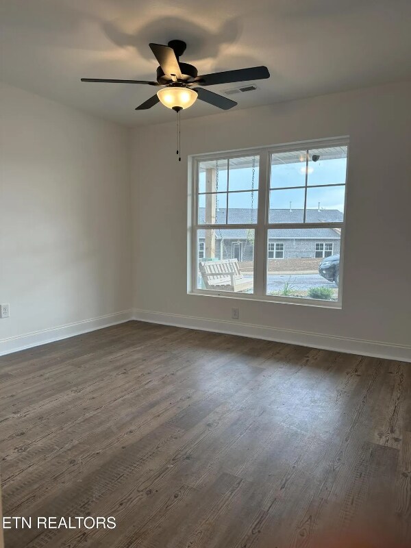 Building Photo - 559 Snowflower Cir