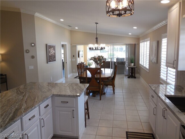 Building Photo - 5441 Guadeloupe Way