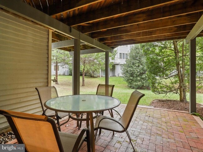 Building Photo - 1307 Wedgewood Manor Way
