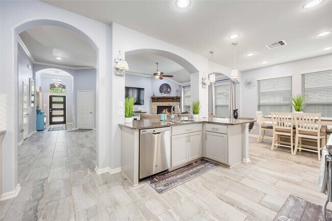 Building Photo - 30643 Morning Dove Dr