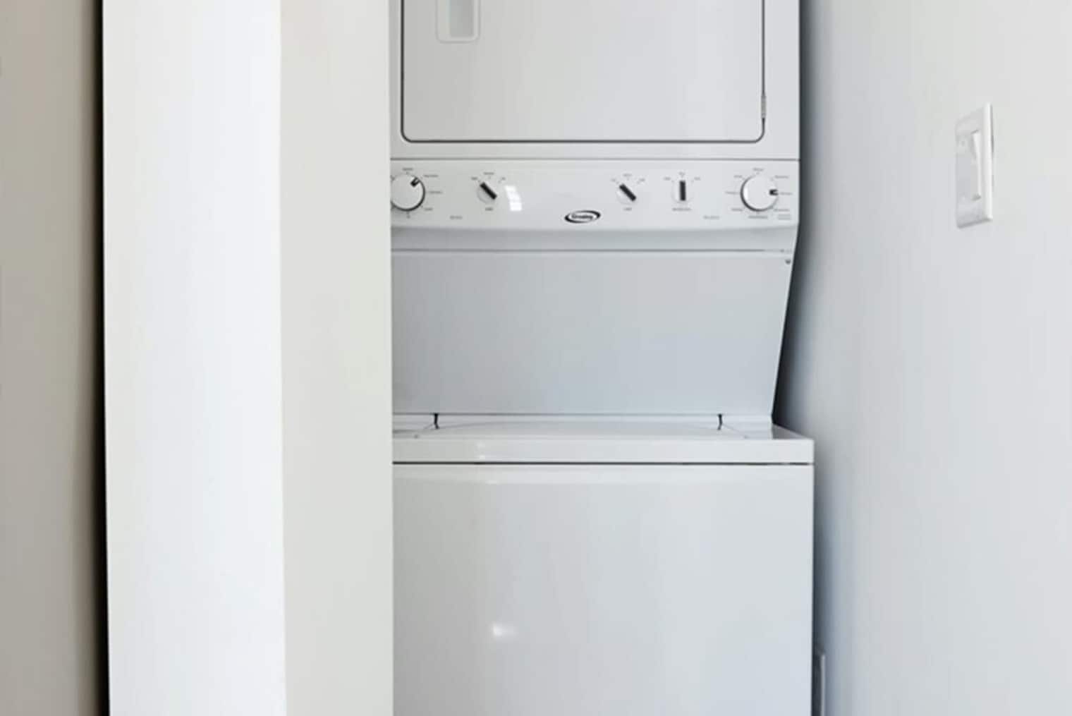 Building Photo - 2317 N Rampart St