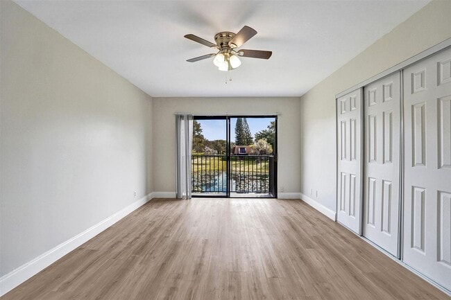 Building Photo - 4872 NW 95th Ave