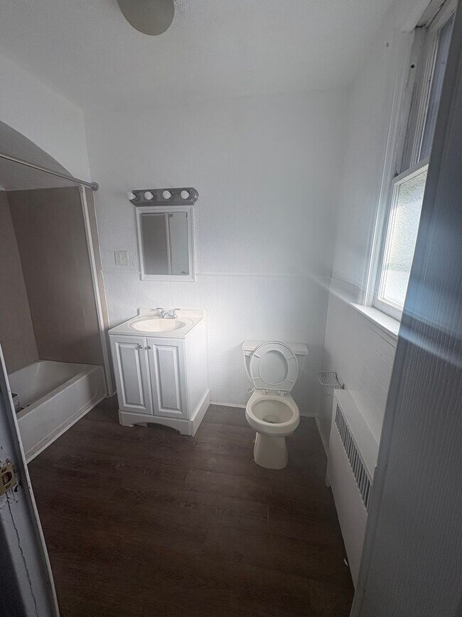 Building Photo - Coming Soon!