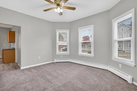 Building Photo - 528 Broadway St