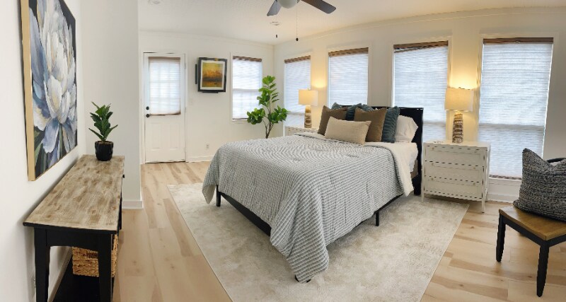 Building Photo - 102 Church St