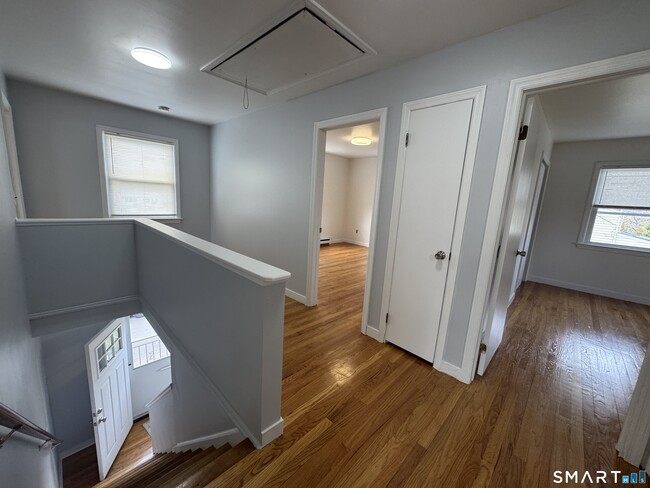 Building Photo - 43 Brooklawn Ave