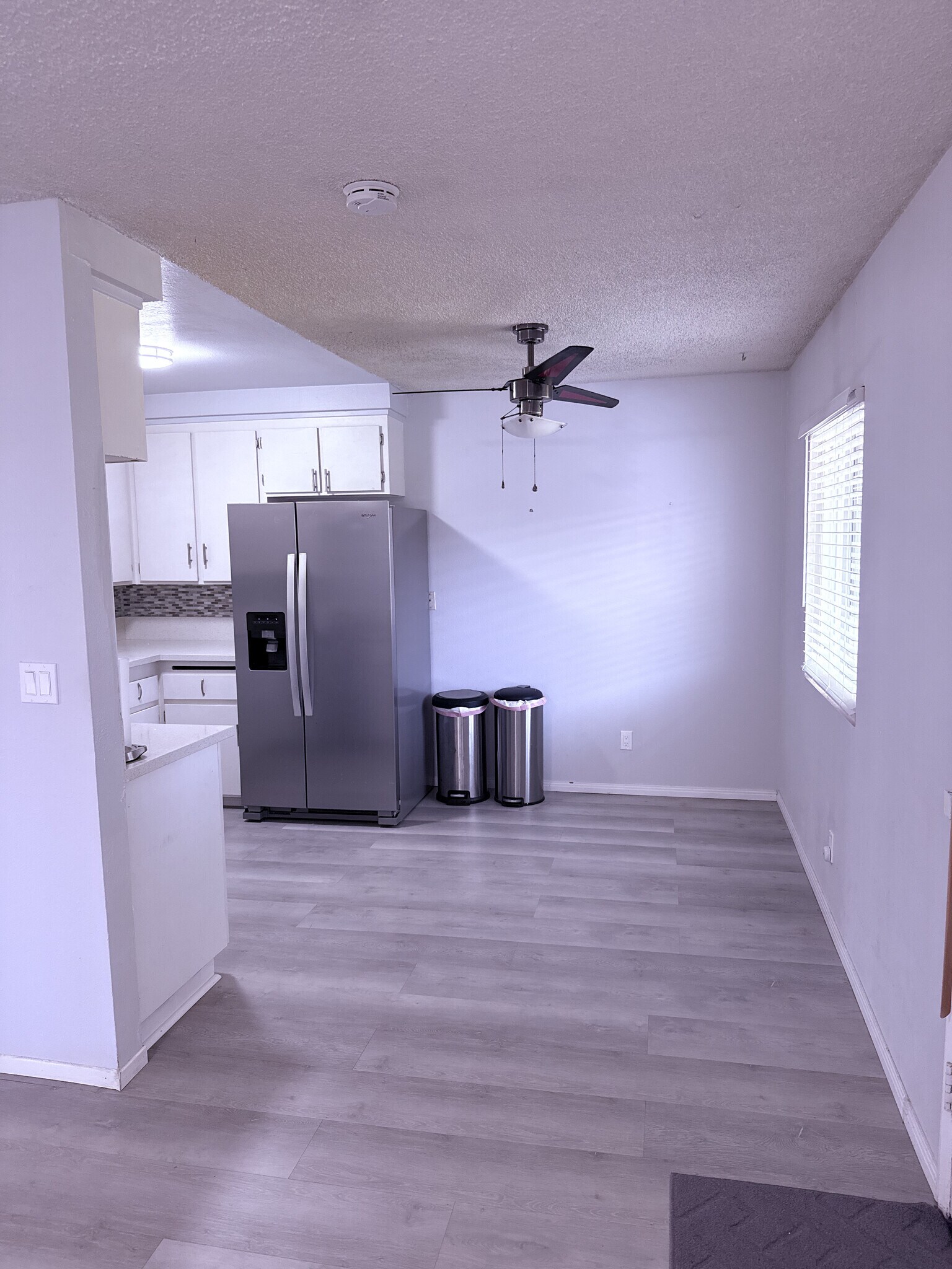 Kitchen and Dining Area - 4700 Clair Del Ave