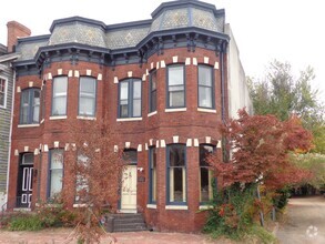 Building Photo - Olde Towne