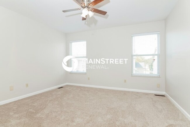 Building Photo - 3 Bedroom Pet-Friendly Home in Florissant,...