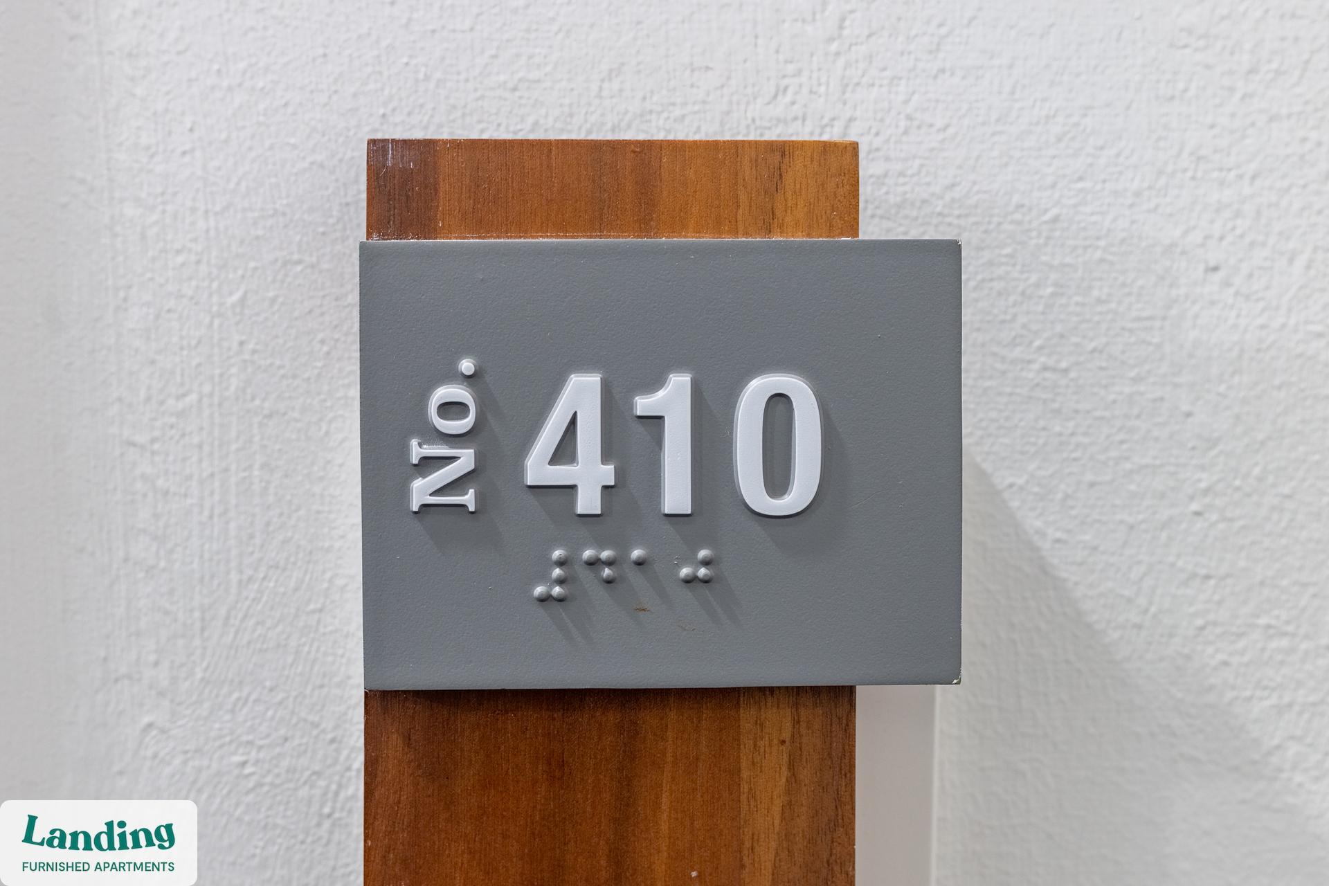 Building Photo - 275 Winchester Ave