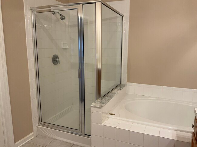 Building Photo - 5243 Algerine Pl