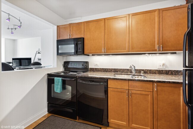 Building Photo - 474 N Lake Shore Dr