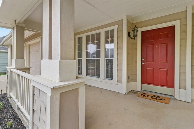 Building Photo - 100 Hilltop Dr