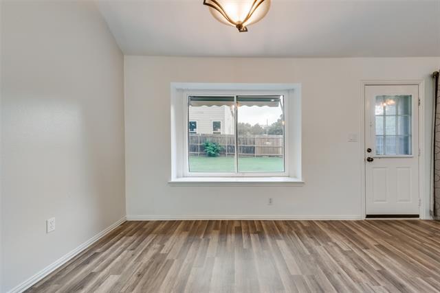 Building Photo - 106 S 3rd Ave