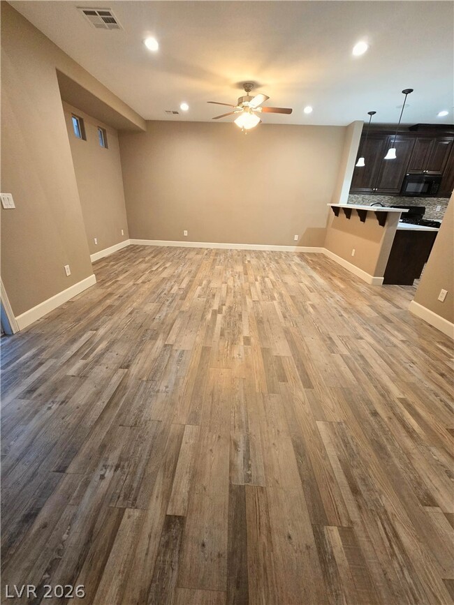 Building Photo - 9313 Night Mesa St