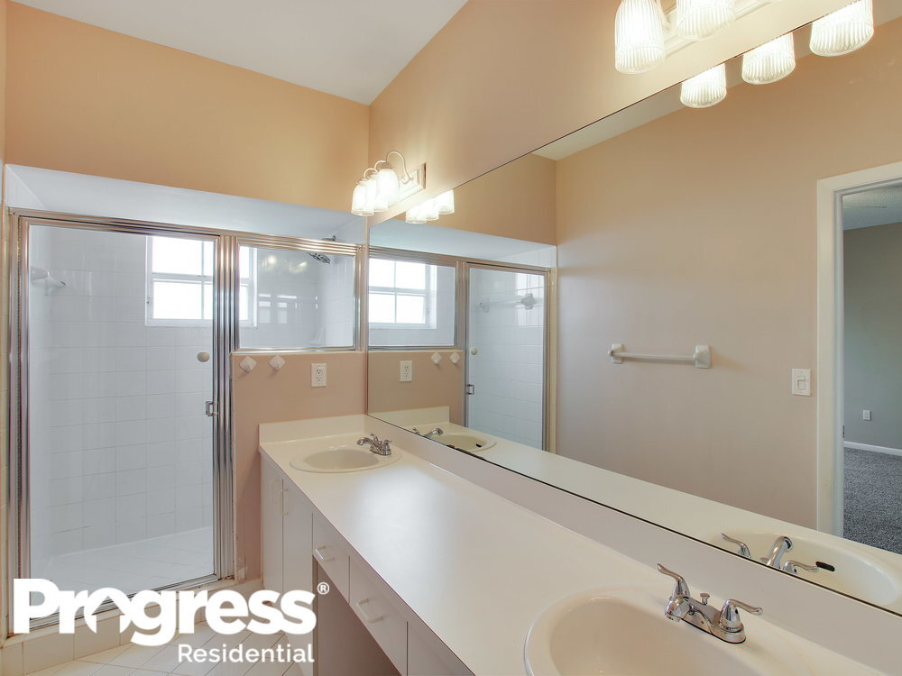 Building Photo - 9216 SW 213th Ln