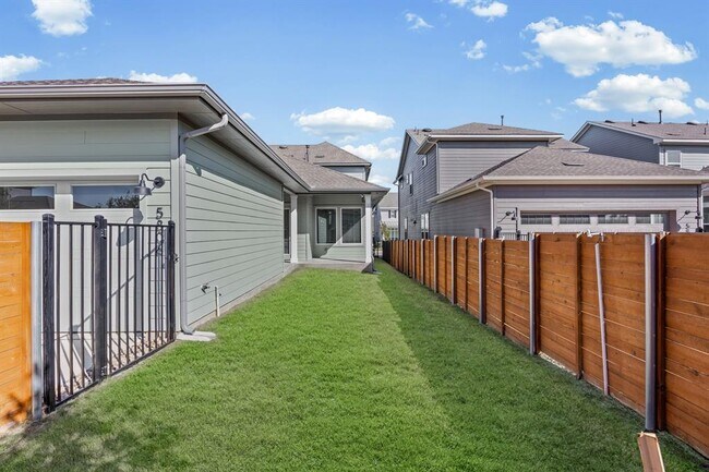 Building Photo - 5806 Rangeland Rd