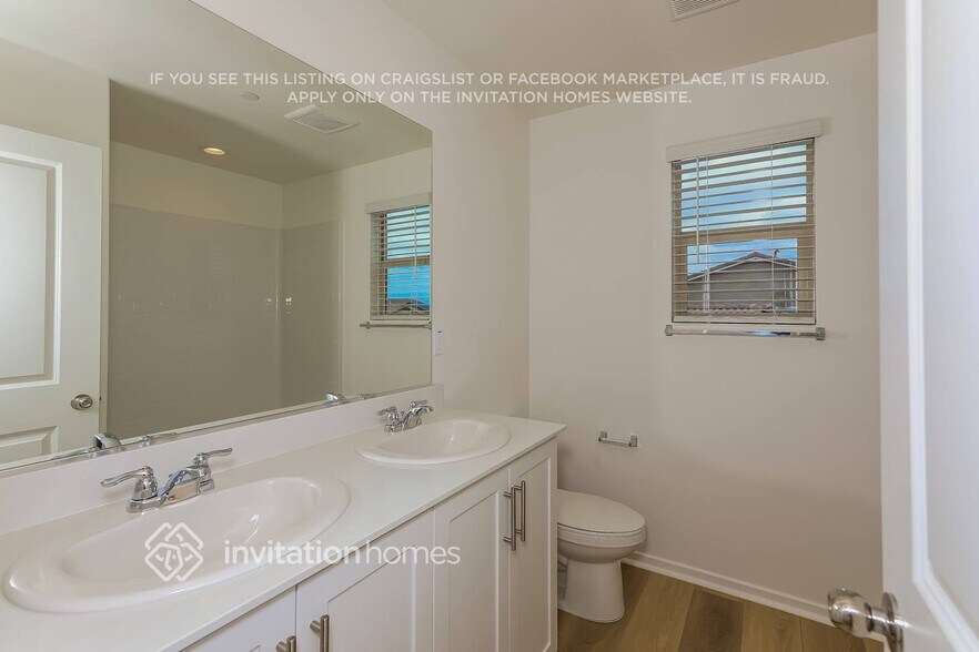 Building Photo - 25105 Mountain Violet Wy