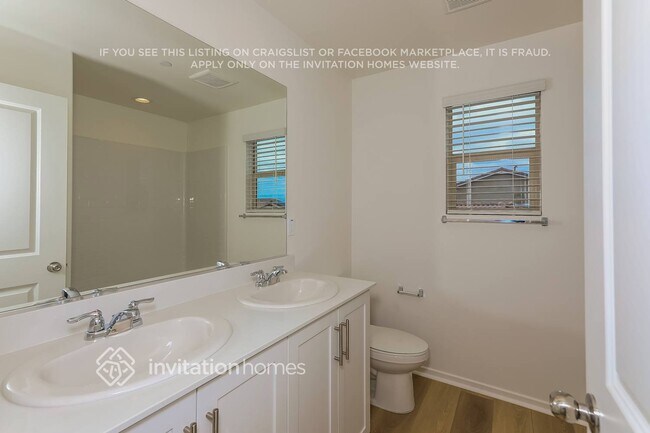 Building Photo - 25201 Mountain Violet Wy