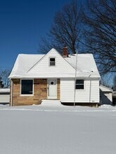 Building Photo - 116 Arlington Cir