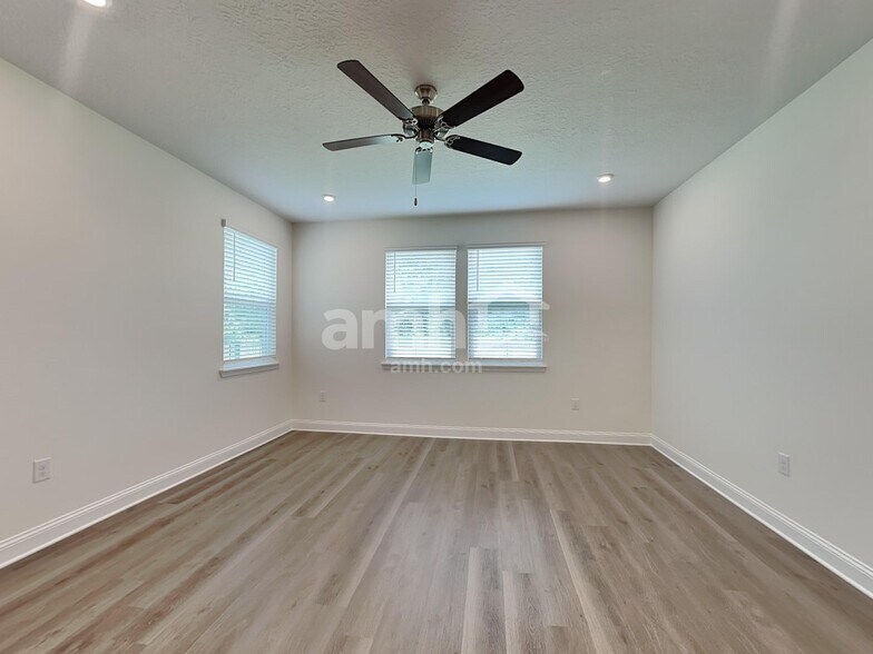 Building Photo - 12671 Percy Frst Ln