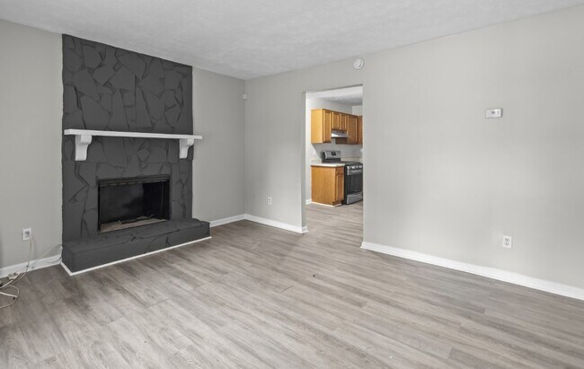 Building Photo - 1229 Creek Forest Ct NW