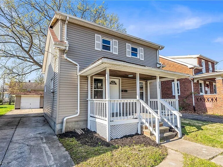 Building Photo - 135 W Bagley Rd