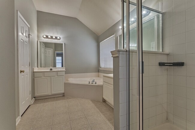 Building Photo - 11118 Creekline Meadow Ct