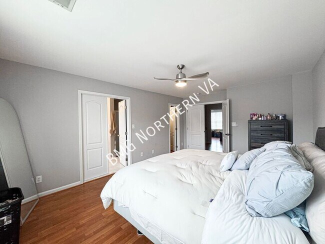 Building Photo - 13363 Colchester Ferry Pl