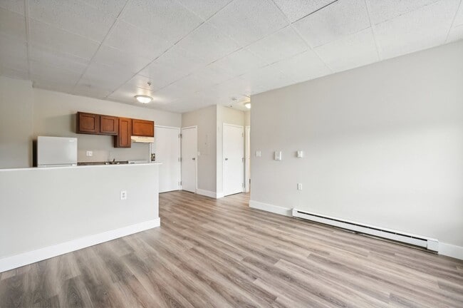 Building Photo - Franklin Park Apartments