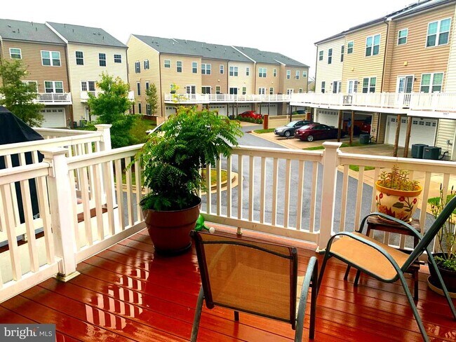 Building Photo - 9457 Virginia Jane Way