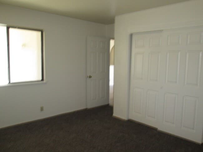 Building Photo - Patio Home At Spain & Morris NE