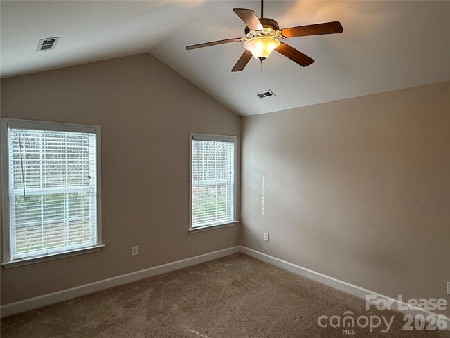 Building Photo - 2550 No Mans Ave