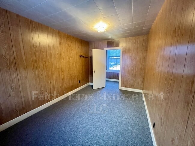 Building Photo - 1287 W Penn Ave