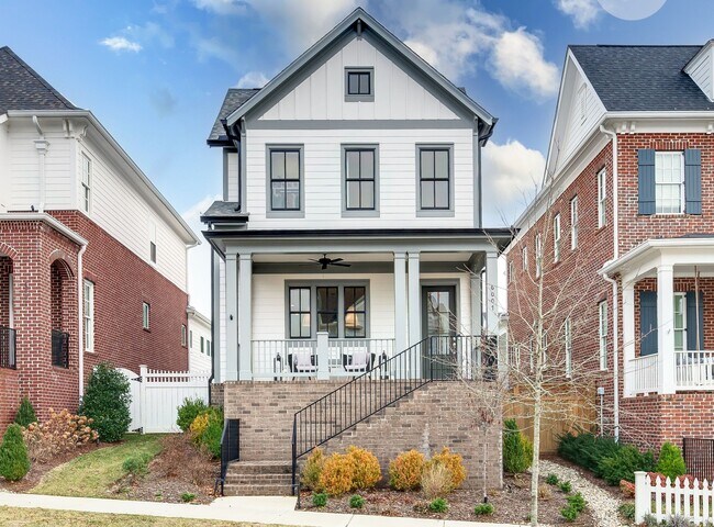 Building Photo - 6007 Camberley St